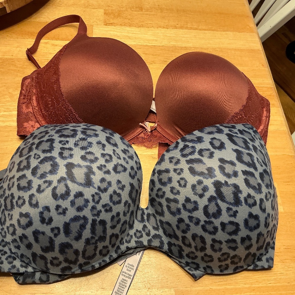 Victoria Secret Underwire Bras - Set of 2